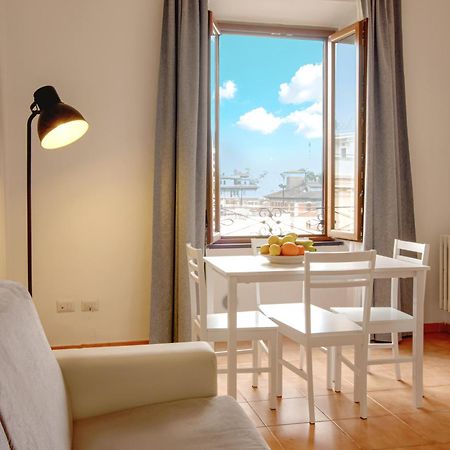 Magikrooms Colonna โรม ภายนอก รูปภาพ